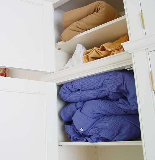 2828LewMdfWarDtailPainted540